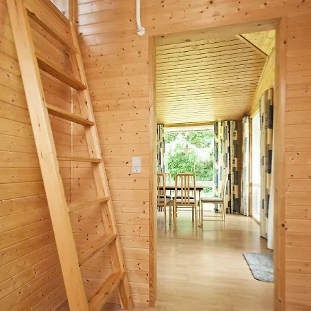 Vakantiehuis Two-bedroom Holiday In 14 Dannemare